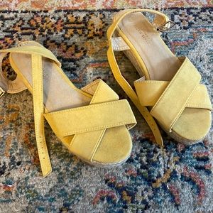 Women sandals